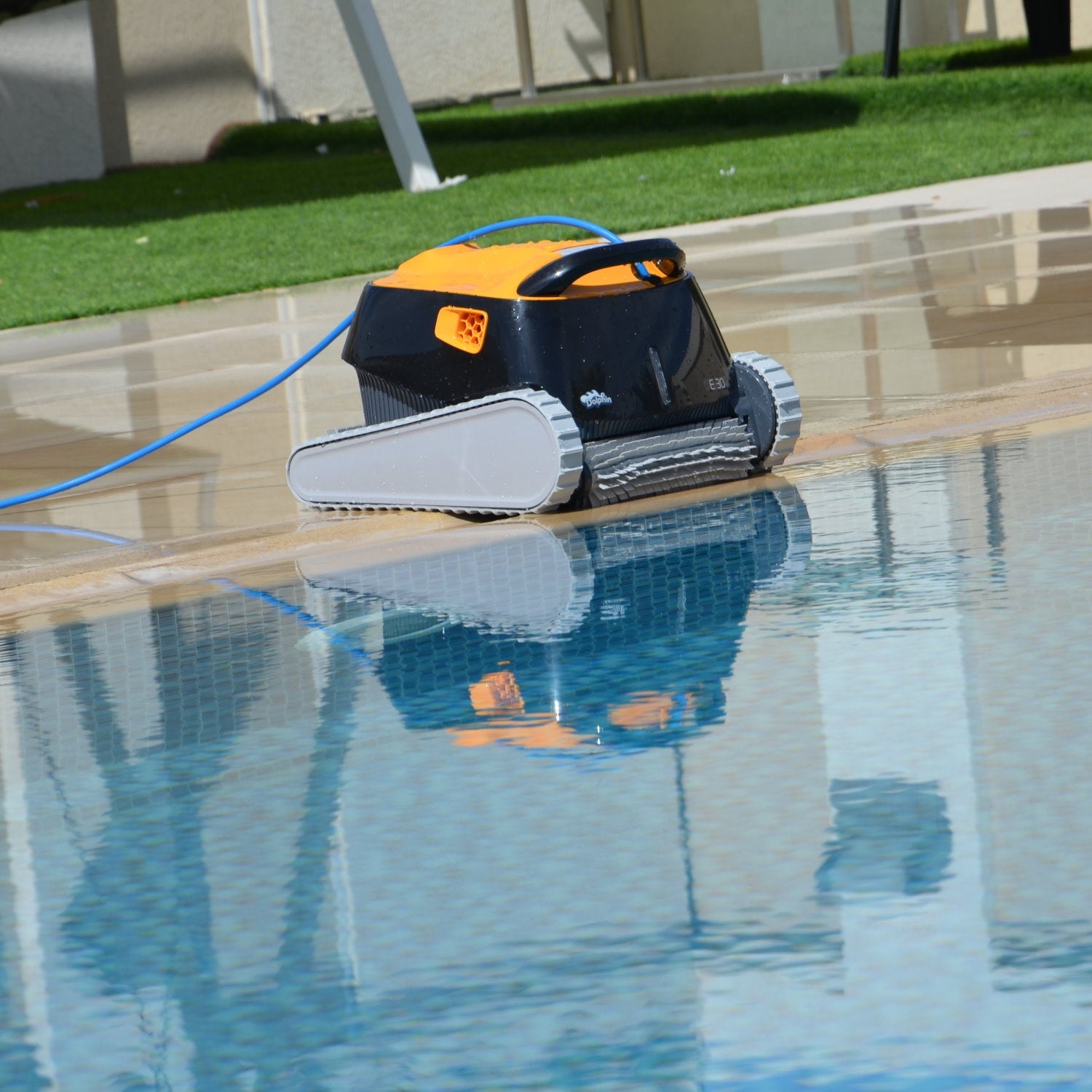 Poolroboter Dolphin E30 Wand- und Bodenreiniger